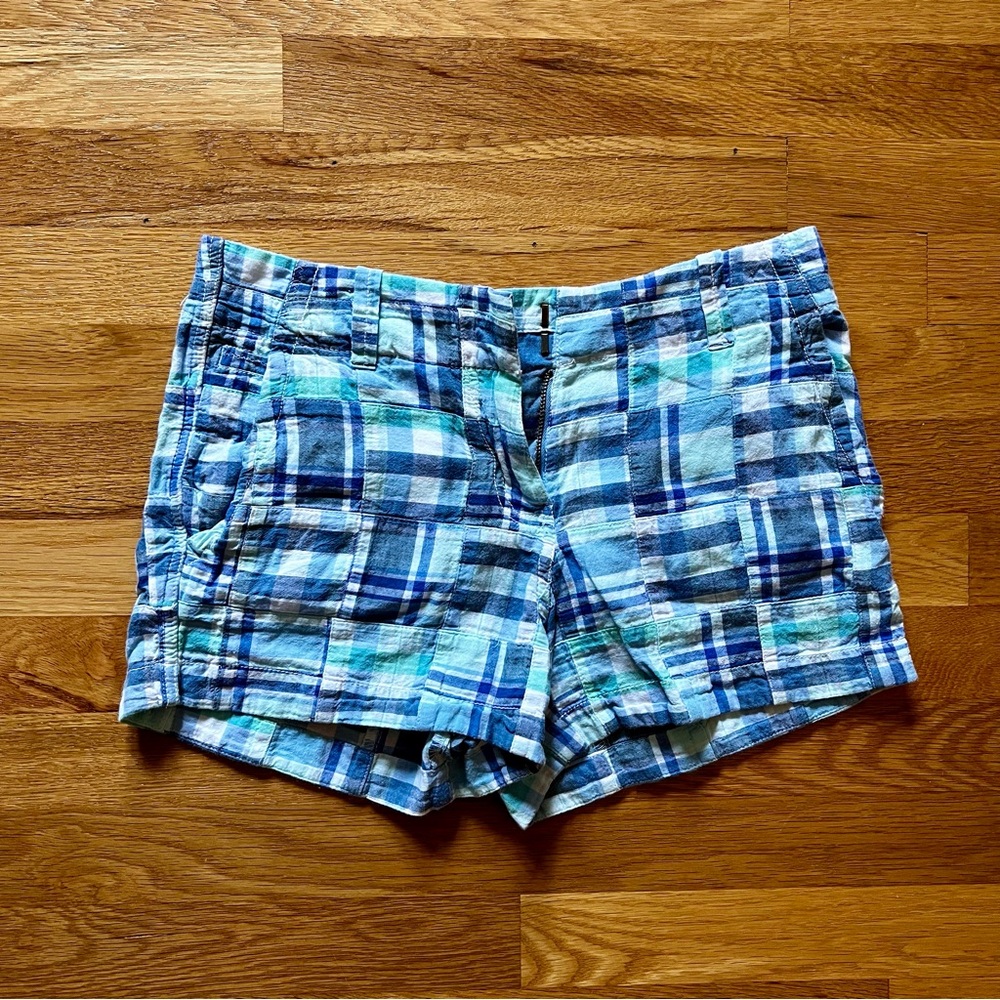 Vineyard Vines Blue and Green Plaid Women's Cargo Shorts